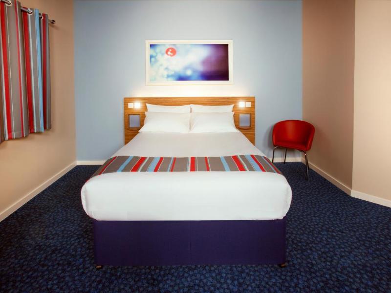 Travelodge Edinburgh Dreghorn Exterior photo