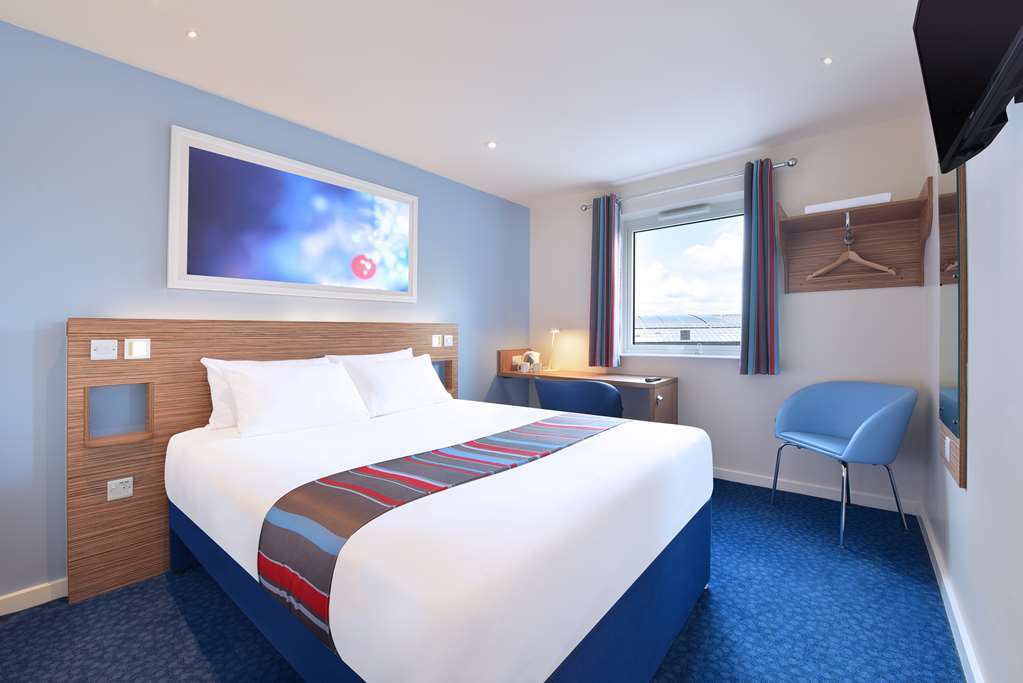 Travelodge Edinburgh Dreghorn Room photo